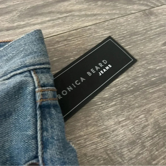VERONICA BEARD
Blake faded high-rise straight-leg jeans NWT - Picture 4 of 9